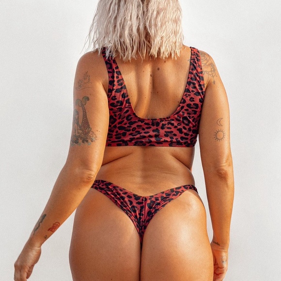 Lioness The Kourtney Bikini Set Red Leopard XS NWT - Picture 11 of 12